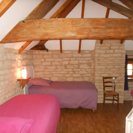 Cozy Holiday In Argancon With Terrace Ferienhaus