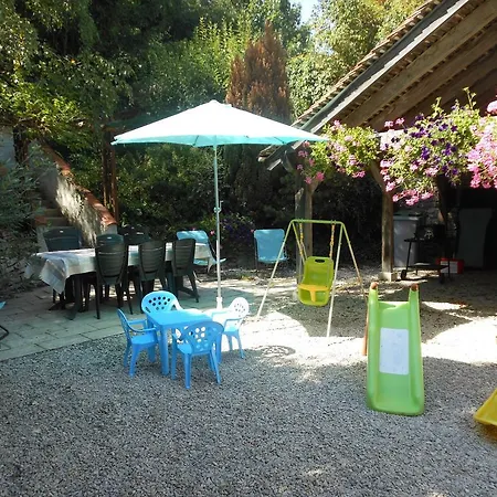 Ferienhaus Cozy Holiday In Argancon With Terrace